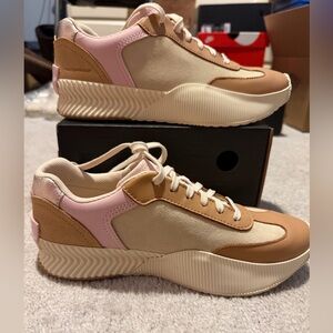Sorel Women's Sneakers in Pink and Tan